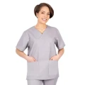 Popielata bluza medyczna z krótkim rękawem